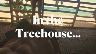 Leolou - Intense Fuck in the Treehouse with 2 Cumshots