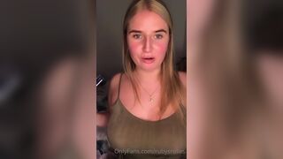 Rubysroses merry christmas to you all swipe for the second vid onlyfans leaked video