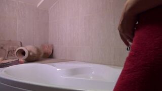 Tiffany Doll bath room show - OnlyFans free porn