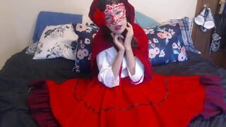 Annabelle Bestia - Masked Red Ridding Hood - Webcam Sho