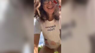 Riley Reid outdoor pee show snapchat premium porn videos