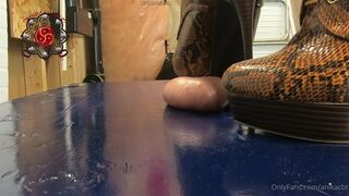 Anikacbt ball popping stiletto boots ball cam hd xxx onlyfans porn video
