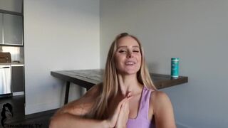 Caroline Zalog cleaning table & big ass xxx cam porn videos & camwhores
