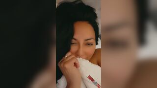 Kiara Mia morning tease don bed snapchat premium porn videos