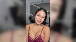 Steffymoreno I Want You To Rub This Lotion All Over My Skin Tomorrow I Ll Go Live At 9 Pm Colombian xxx onlyfans porn videos
