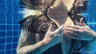 Dilylabloom underwater fingering & boobs worship check your private messages or contact me xxx onlyfans porn videos
