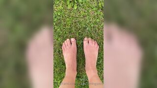 Usedrunningsock thought i d have a little walk in the grass to relax... xxx onlyfans porn videos