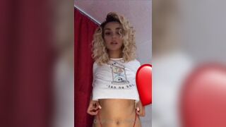 Helenqueen Do you like straight hair baby helen ‍♀️ or curly hair baby helen xxx onlyfans porn videos