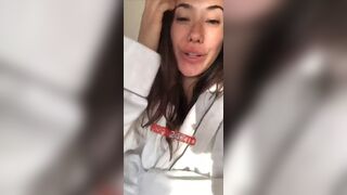 Eva Lovia morning pussy fingering on bed snapchat premium porn videos
