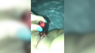 Slut fucks herself in bathtub