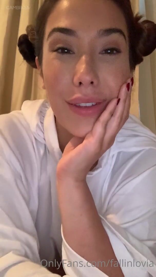 Watch Free Eva Lovia Princess Leia Cosplay Fingering Porn Video