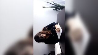Alex Bishop under desk masturbating snapchat free